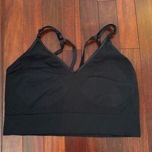 Knix sports bra. Cross back, XL.